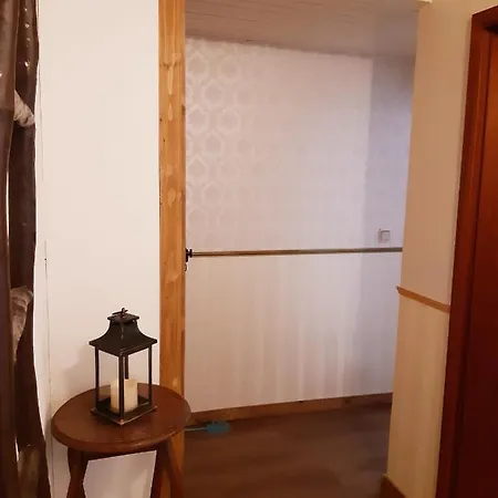 Holiday home Monteurzimmer Vakantiehuis De Groene Serre