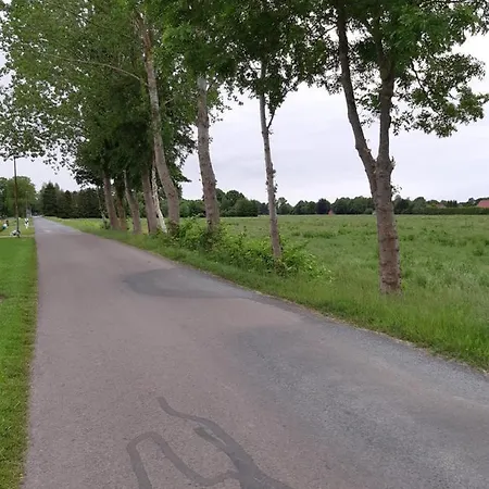 Monteurzimmer Vakantiehuis De Groene Serre Holiday home *